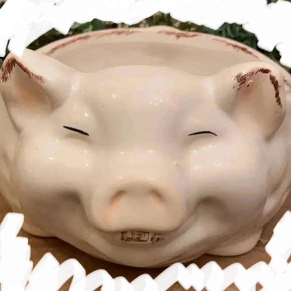 Farmhouse Large White Pig Ceramic Bowl Container - Picture 1 of 10